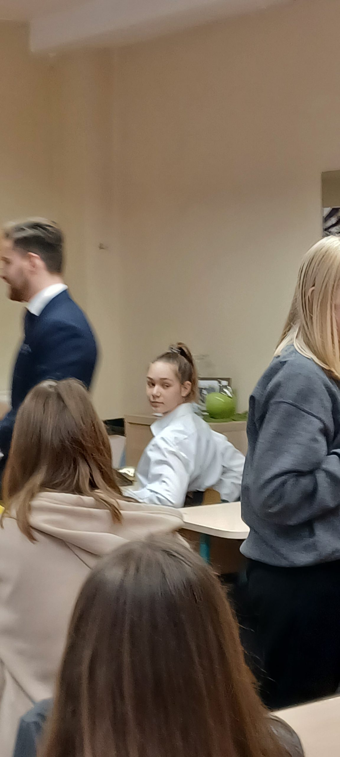 Mokiniai žaidžia Kahoot